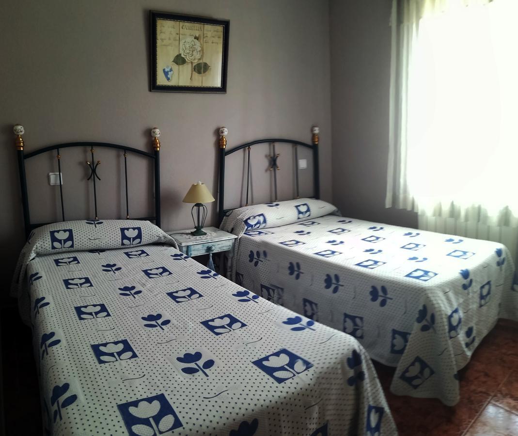 Apartamentos รุยเดรา ภายนอก รูปภาพ