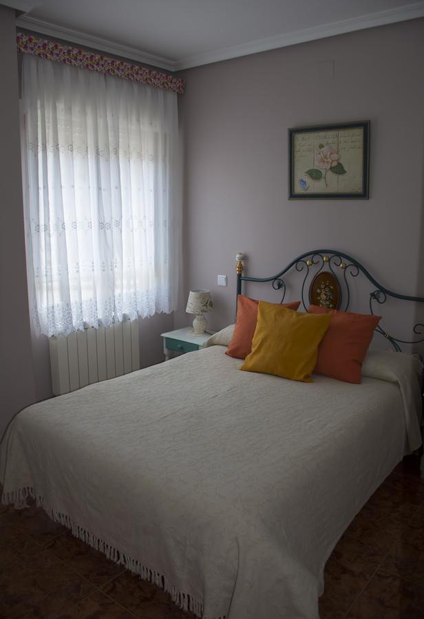 Apartamentos รุยเดรา ภายนอก รูปภาพ