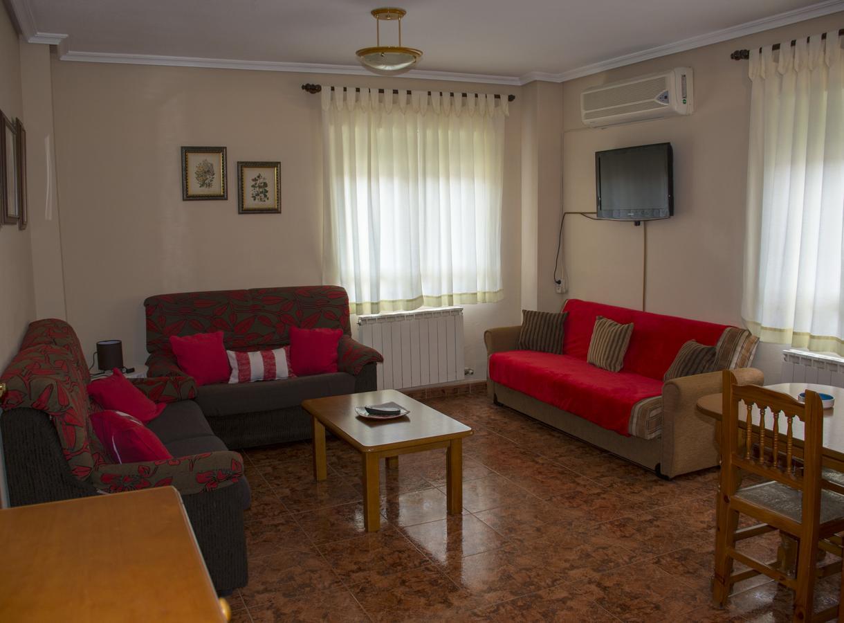 Apartamentos รุยเดรา ภายนอก รูปภาพ